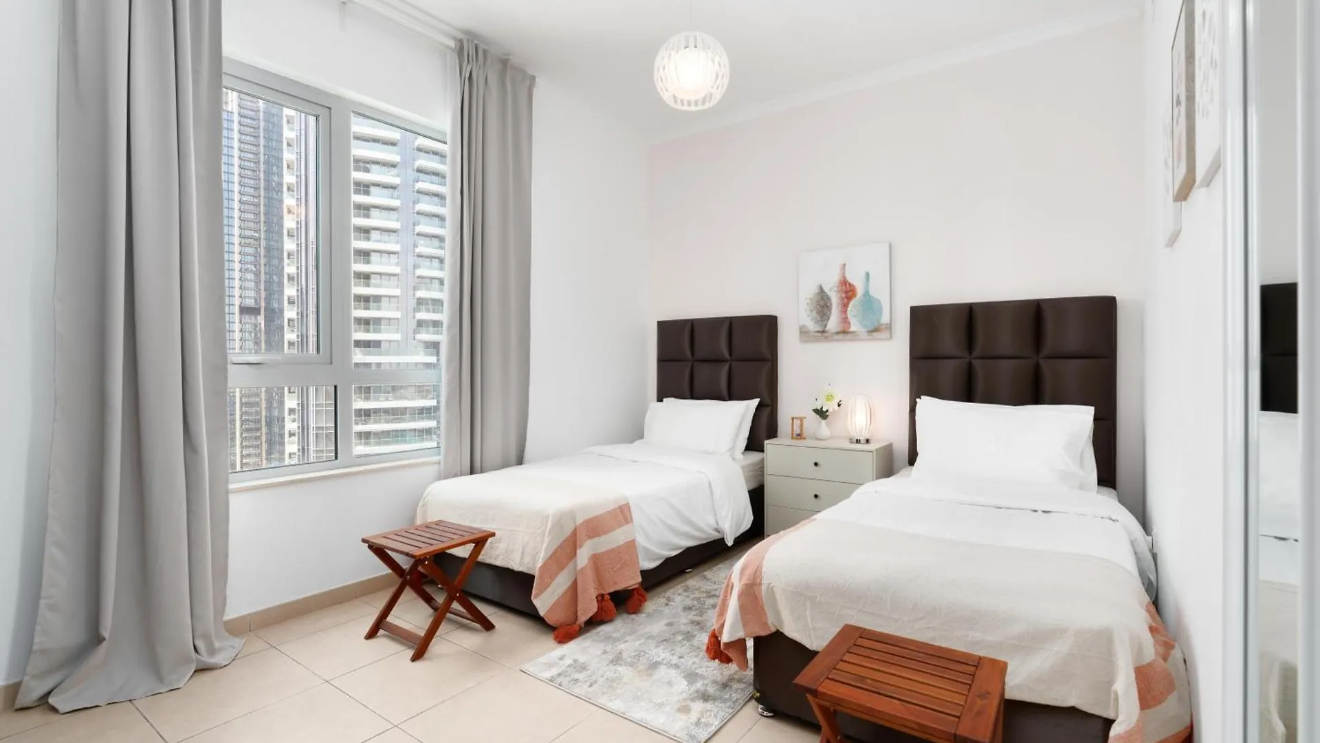 Apartment Ultimate Stay / 4 Beds / Burj Khalifa And Opera View Dubai