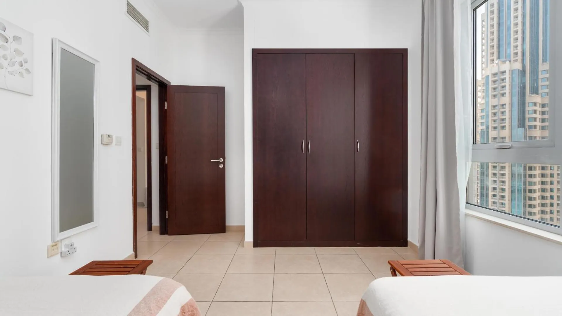 Ultimate Stay / 4 Beds / Burj Khalifa And Opera View Dubai 0*,  Vereinigte Arabische Emirate