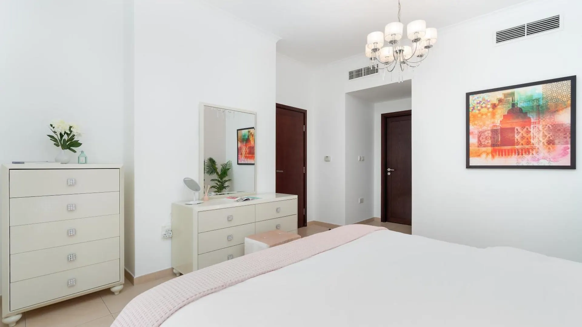 Ultimate Stay / 4 Beds / Burj Khalifa And Opera View Dubai United Arab Emirates